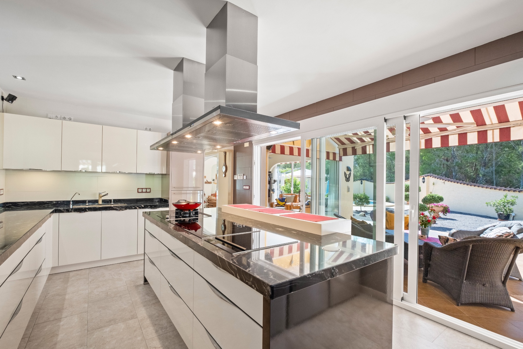  Chalet / Villa in Alfaz Del Pi