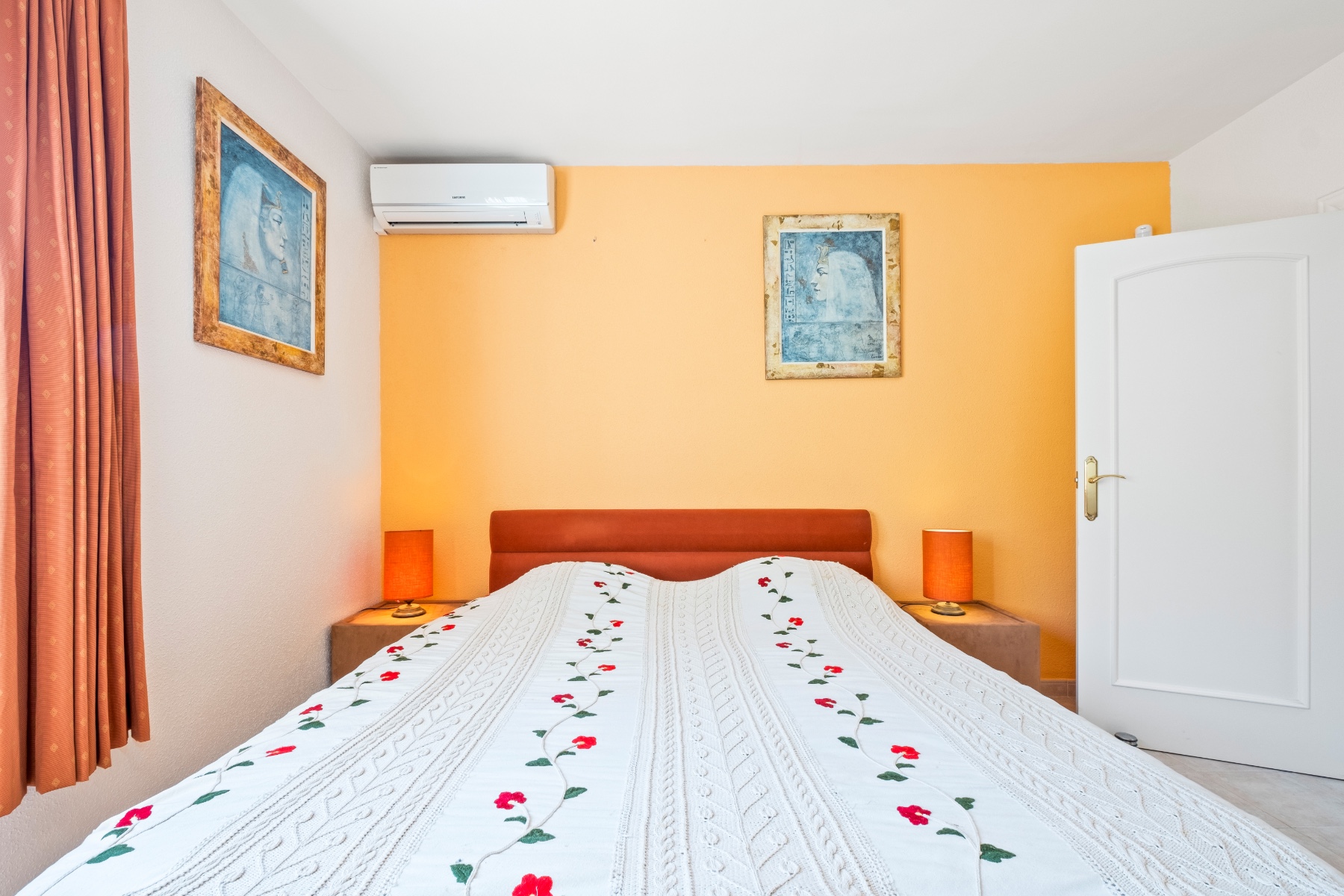  Chalet / Villa in Alfaz Del Pi