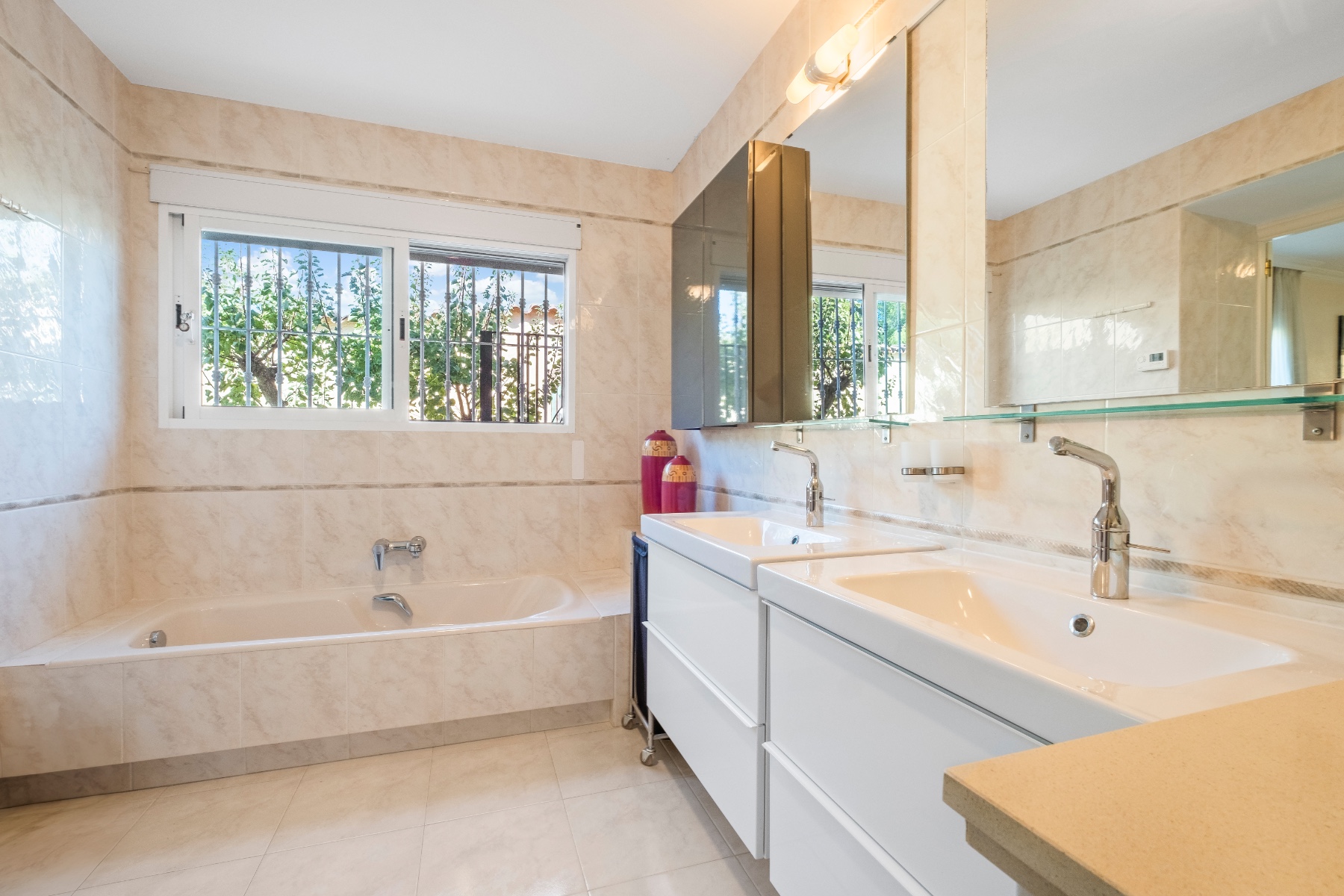  Chalet / Villa in Alfaz Del Pi