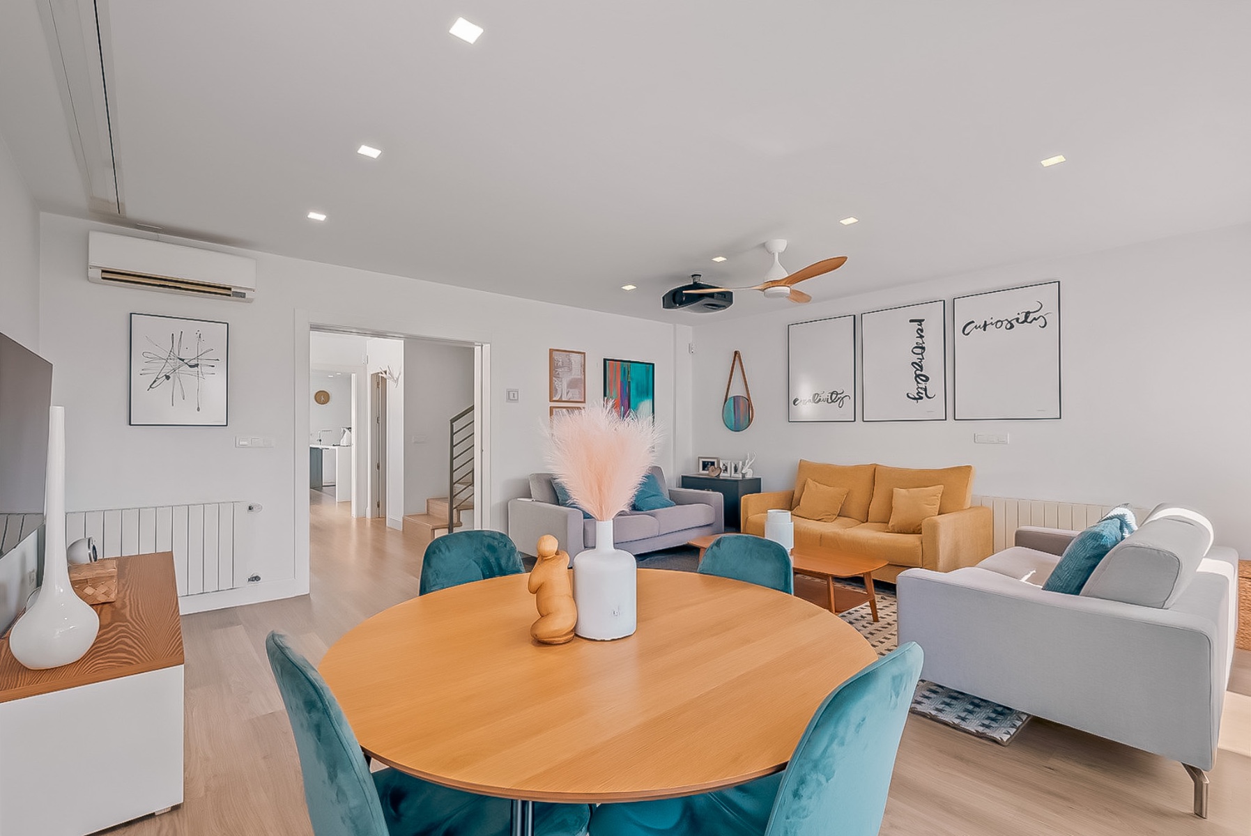 Verkoop. Villa in Alfaz del Pi