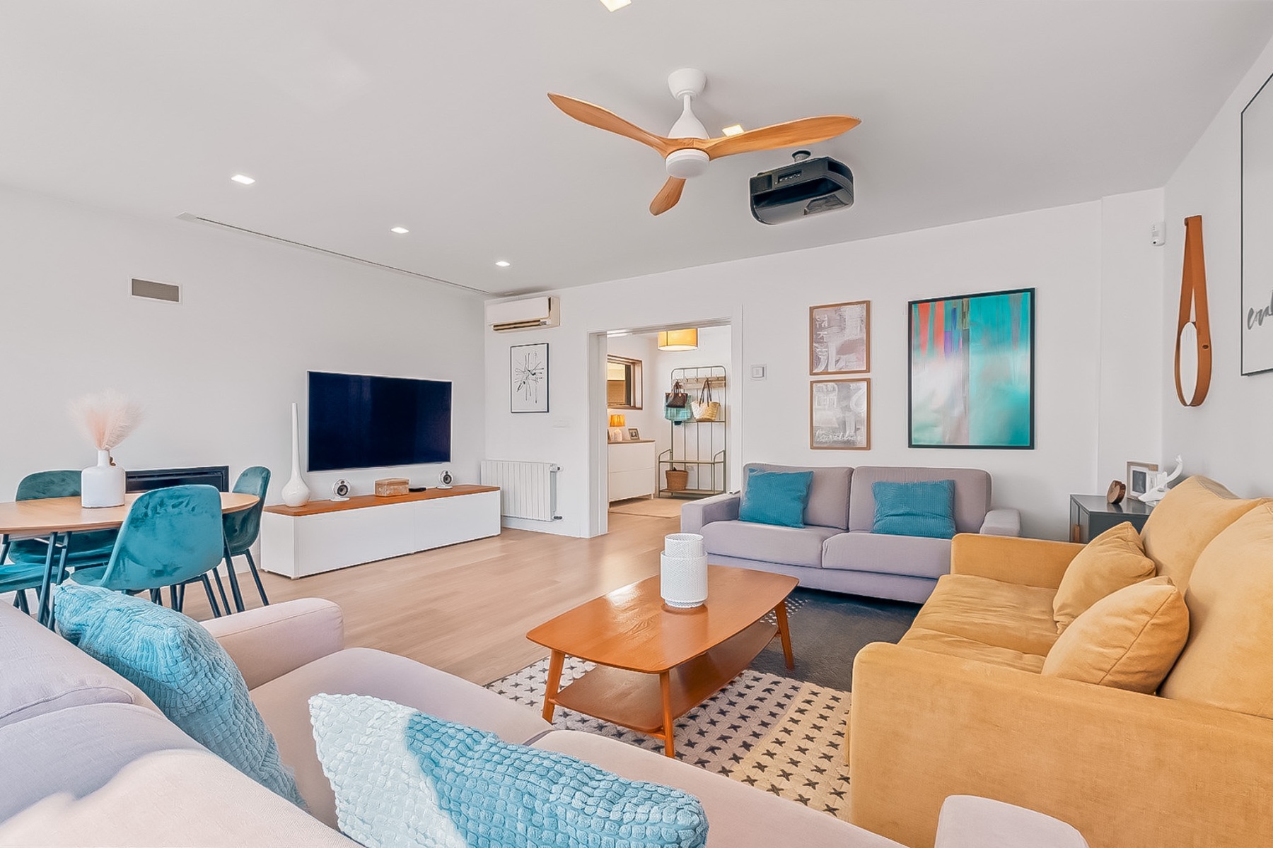 Verkoop. Villa in Alfaz del Pi