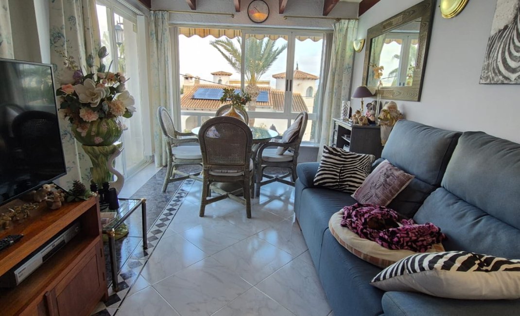 Revente - Bungalow -
Albir