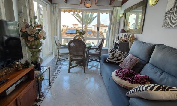 Revente - Bungalow -
Albir