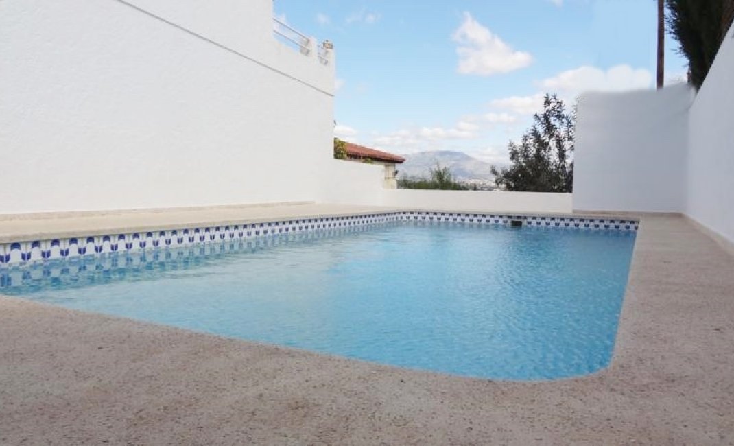 Revente - Bungalow -
Albir