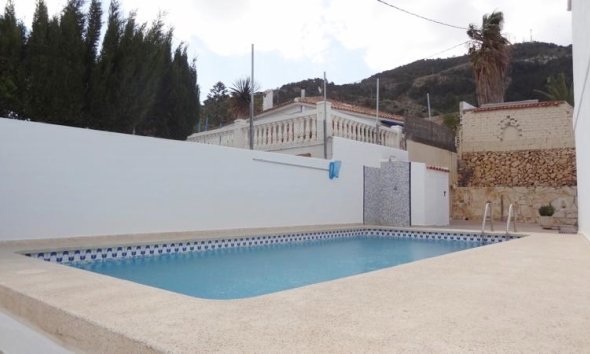 Revente - Bungalow -
Albir