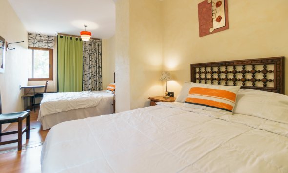 Revente -  Chalet / Villa -
Altea