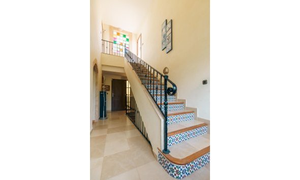 Revente -  Chalet / Villa -
Altea