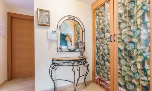 Revente -  Chalet / Villa -
Altea