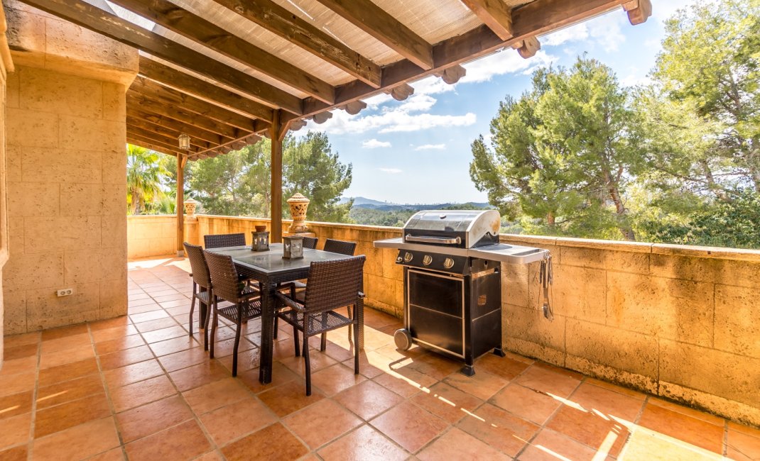Revente -  Chalet / Villa -
Altea