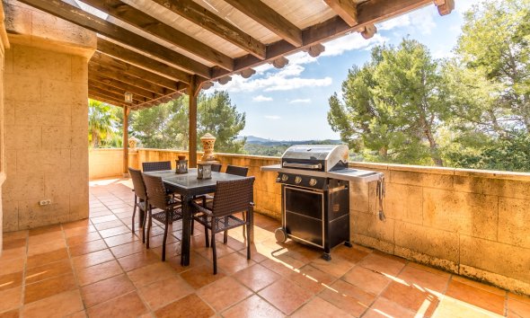 Revente -  Chalet / Villa -
Altea