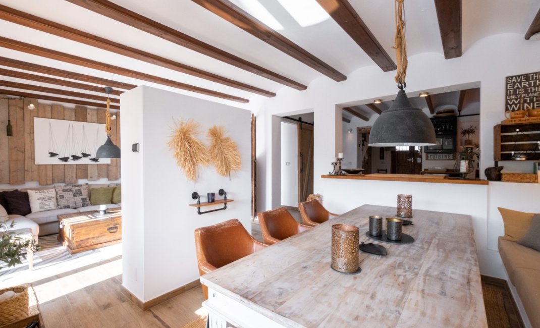 Reventa - Adosado -
Altea