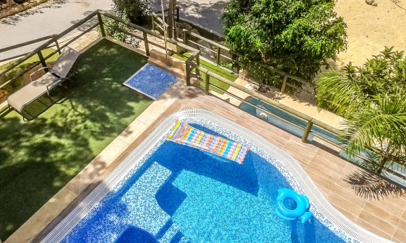 Revente -  Chalet / Villa -
Altea