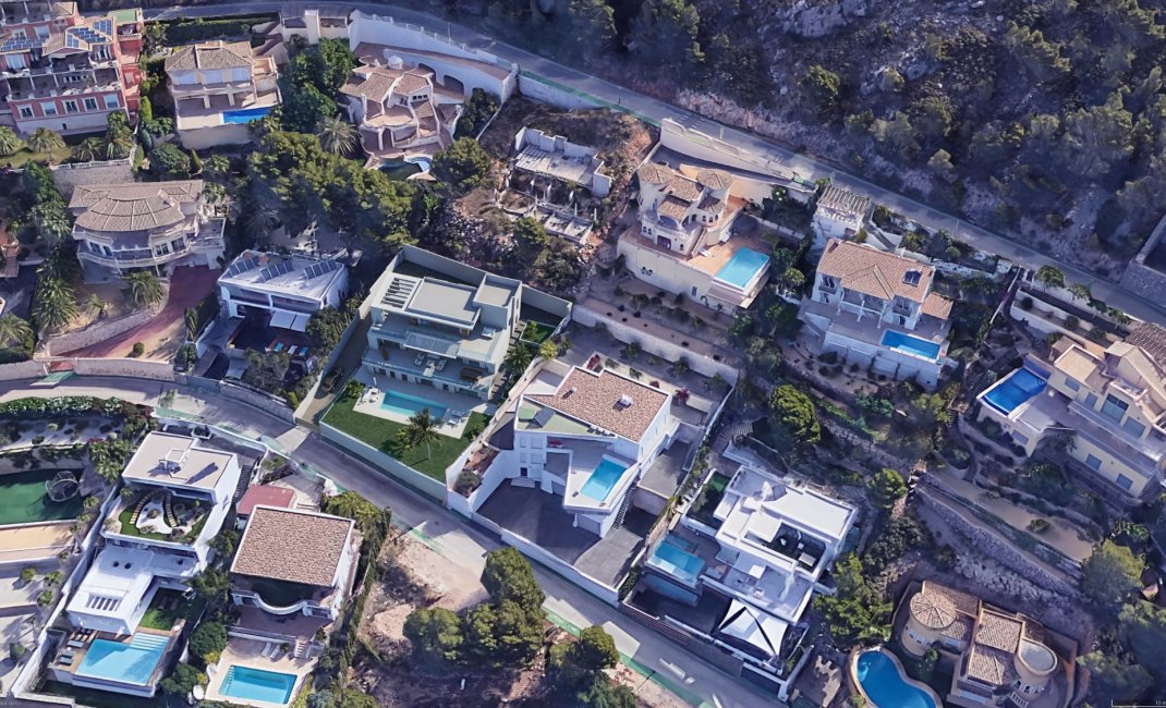 Reventa - Chalet / Villa  -
Altea