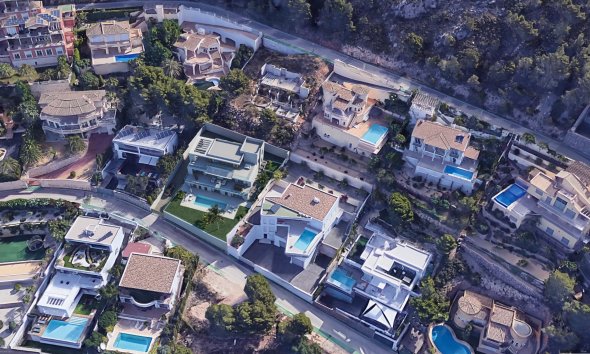 Reventa - Chalet / Villa  -
Altea