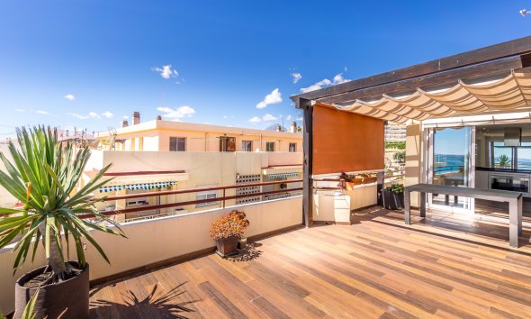 Reventa - Ático -
Altea