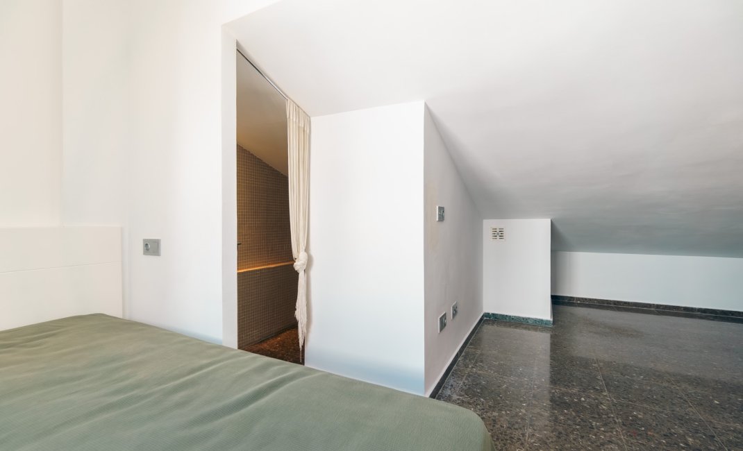 Reventa - Ático -
Altea