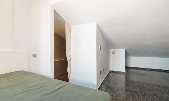 Reventa - Ático -
Altea