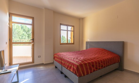 Reventa - Chalet / Villa  -
Finestrat