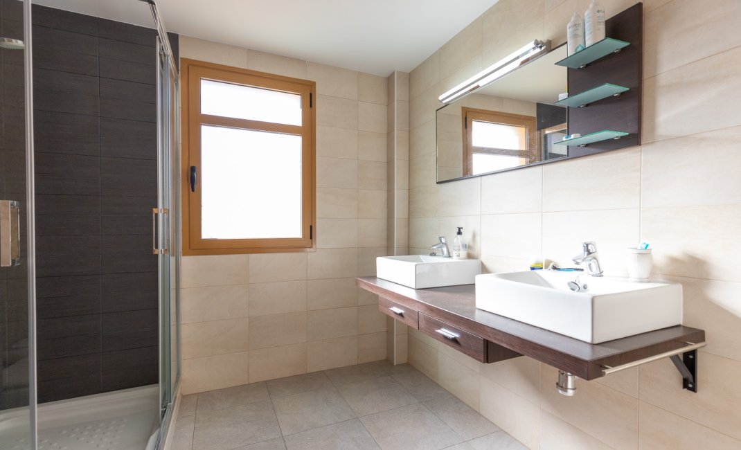 Reventa - Chalet / Villa  -
Finestrat