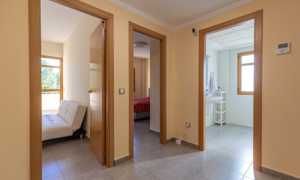 Reventa - Chalet / Villa  -
Finestrat