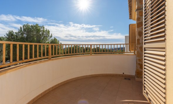 Reventa - Chalet / Villa  -
Finestrat