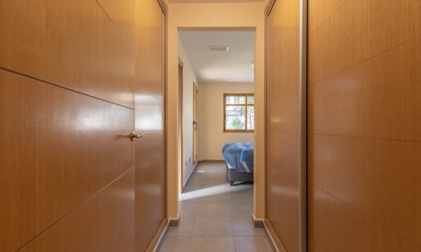 Reventa - Chalet / Villa  -
Finestrat