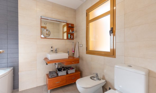 Reventa - Chalet / Villa  -
Finestrat