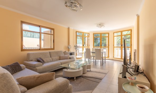 Reventa - Chalet / Villa  -
Finestrat