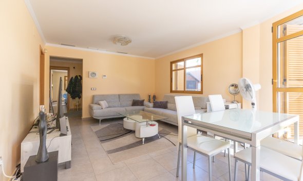 Reventa - Chalet / Villa  -
Finestrat
