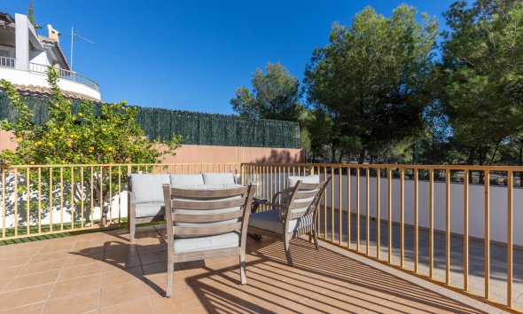 Reventa - Chalet / Villa  -
Finestrat