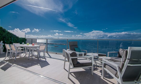 Revente -  Chalet / Villa -
Villajoyosa