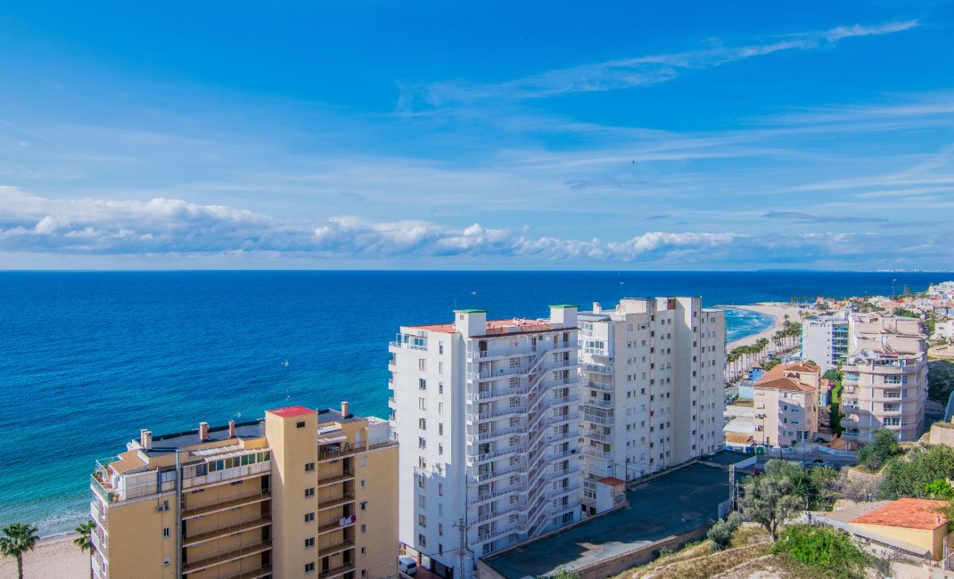 Revente -  Chalet / Villa -
Villajoyosa