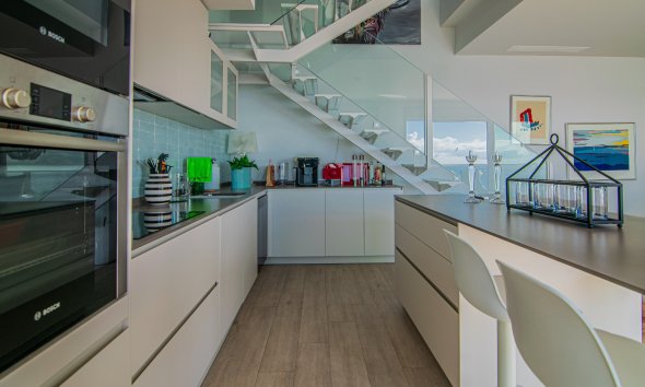 Revente -  Chalet / Villa -
Villajoyosa