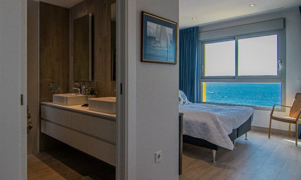Revente -  Chalet / Villa -
Villajoyosa