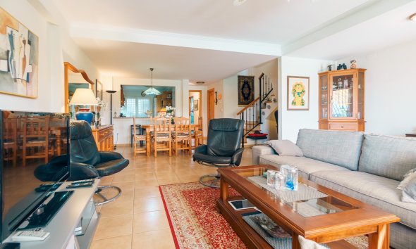 Resale - Bungalow -
Albir