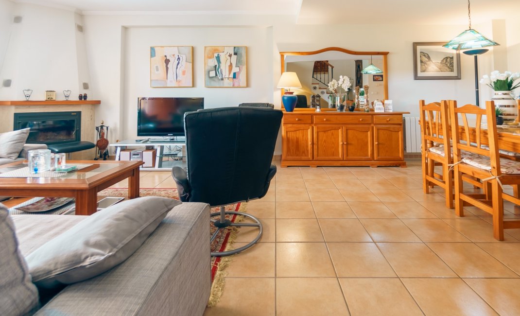 Resale - Bungalow -
Albir