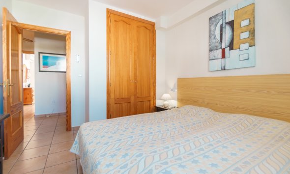 Resale - Bungalow -
Albir