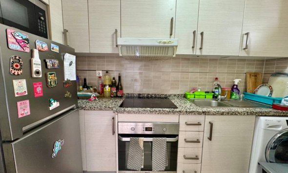 Herverkoop - apartment -
Benidorm - Playa Poniente