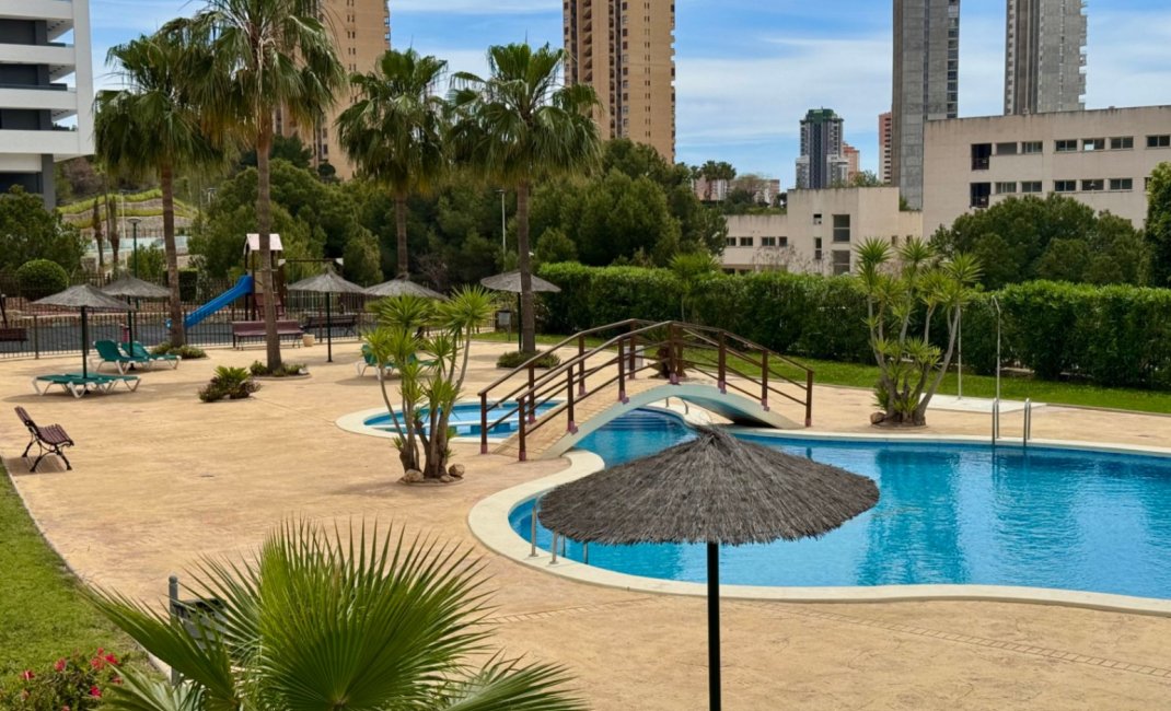 Herverkoop - apartment -
Benidorm - Playa Poniente