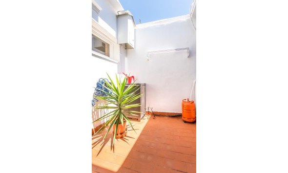 Resale - Bungalow -
Albir