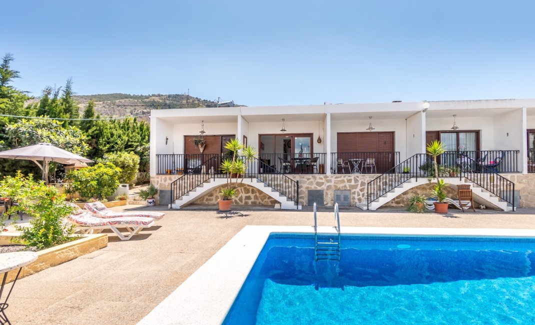 Resale - Bungalow -
Albir
