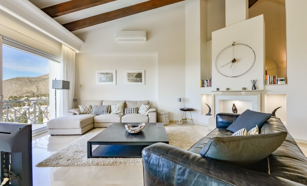 Reventa - Villa -
Altea - Sierra de Altea