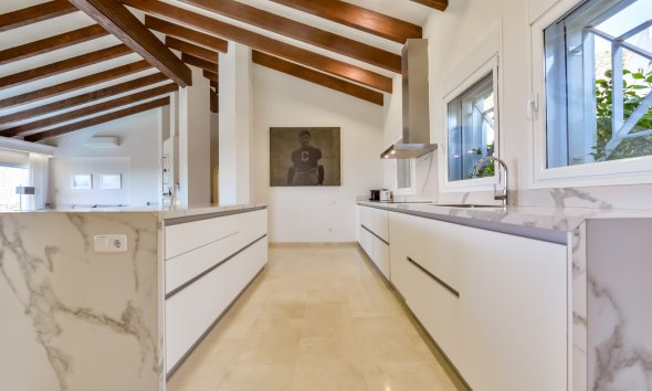 Reventa - Villa -
Altea - Sierra de Altea