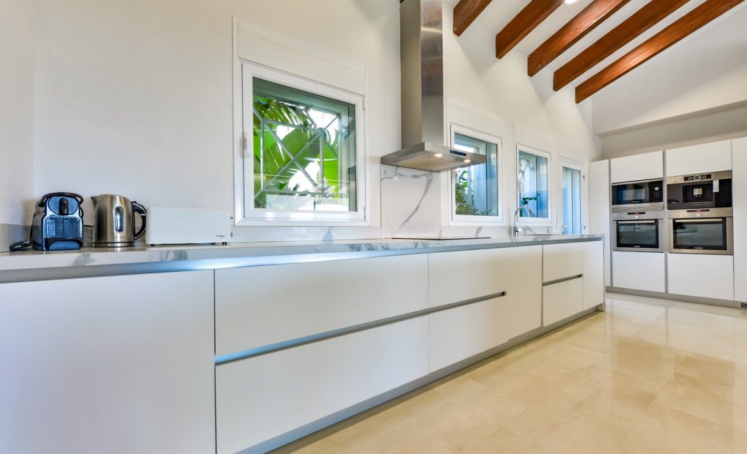 Reventa - Villa -
Altea - Sierra de Altea