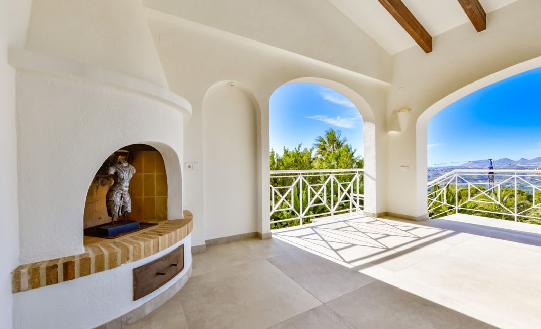 Reventa - Villa -
Altea - Sierra de Altea