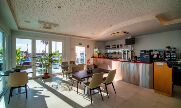 Reventa - building -
Altea - Altea Puerto
