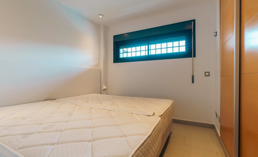 Resale - Apartment / flat -
Albir