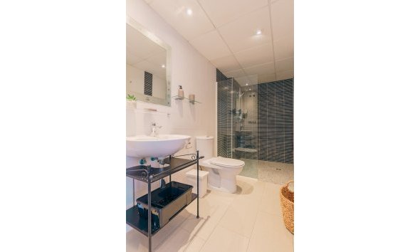 Resale - Apartment / flat -
Albir
