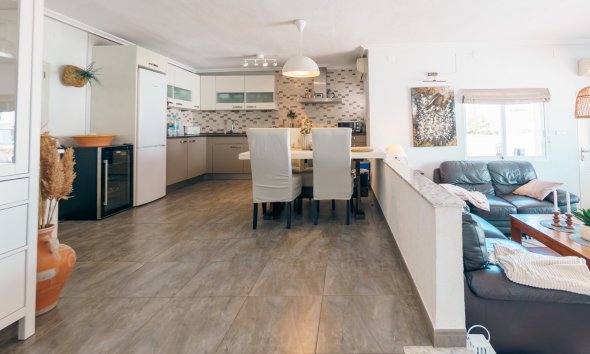 Reventa - Chalet / Villa  -
Albir