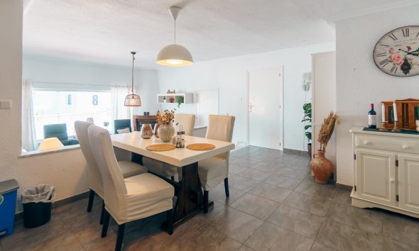 Reventa - Chalet / Villa  -
Albir